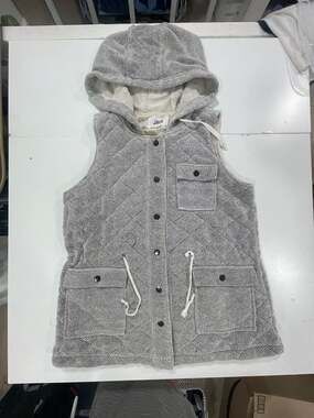 Jack by BB Dakota Quilted Hooded Vest with Drawstring Waist 20